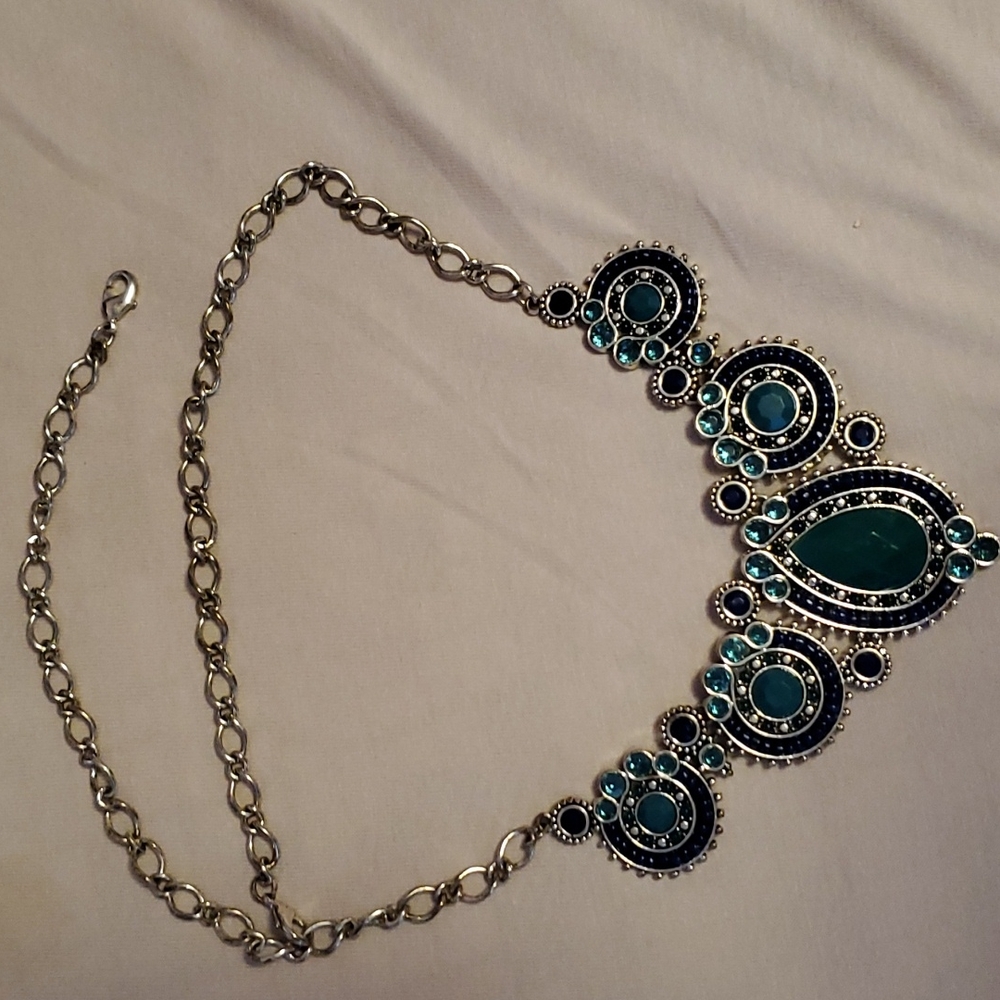 Reversible multiple length statement necklace - Picture 3 of 7